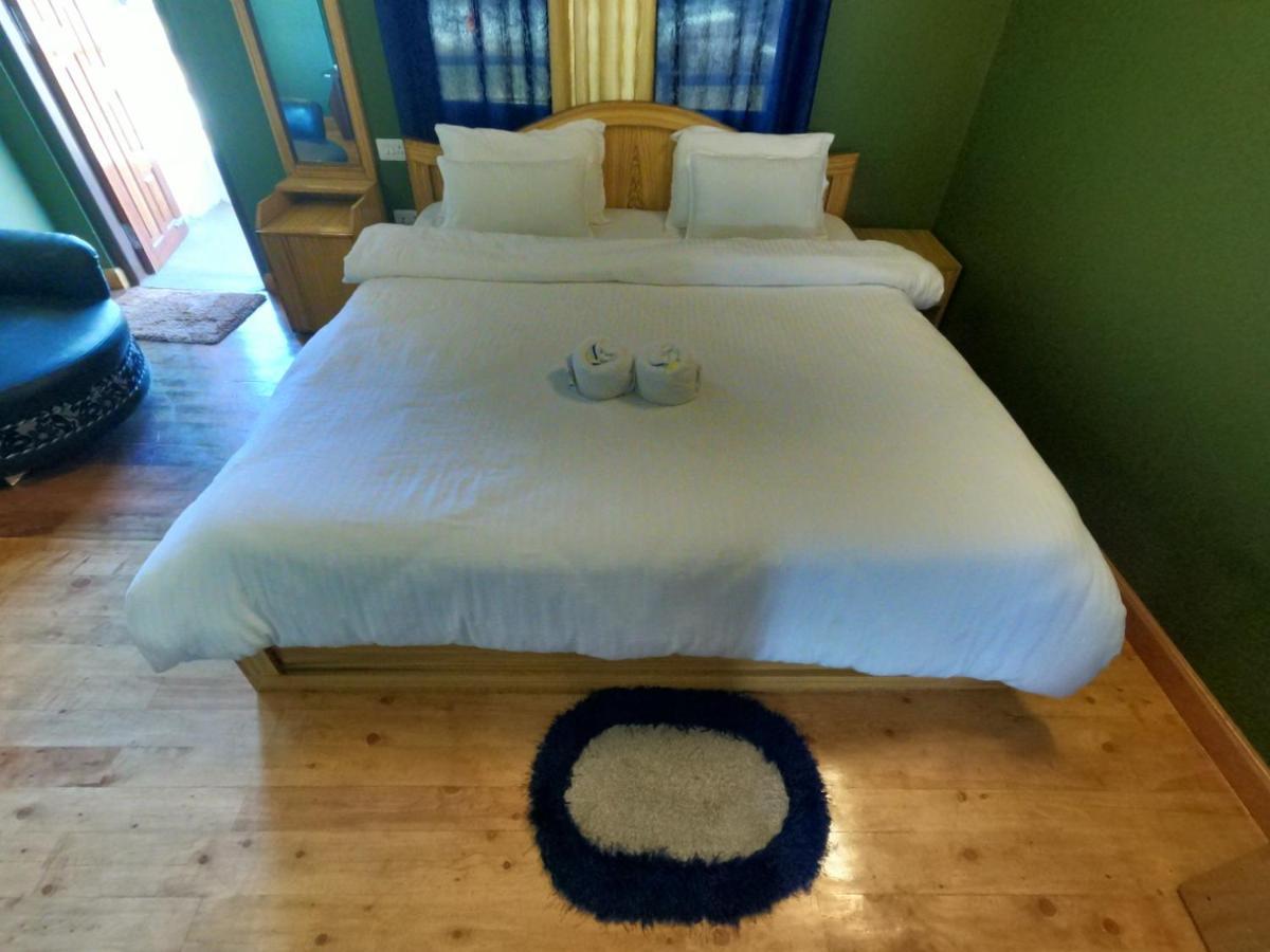 Aurora Guest House Shillong Extérieur photo