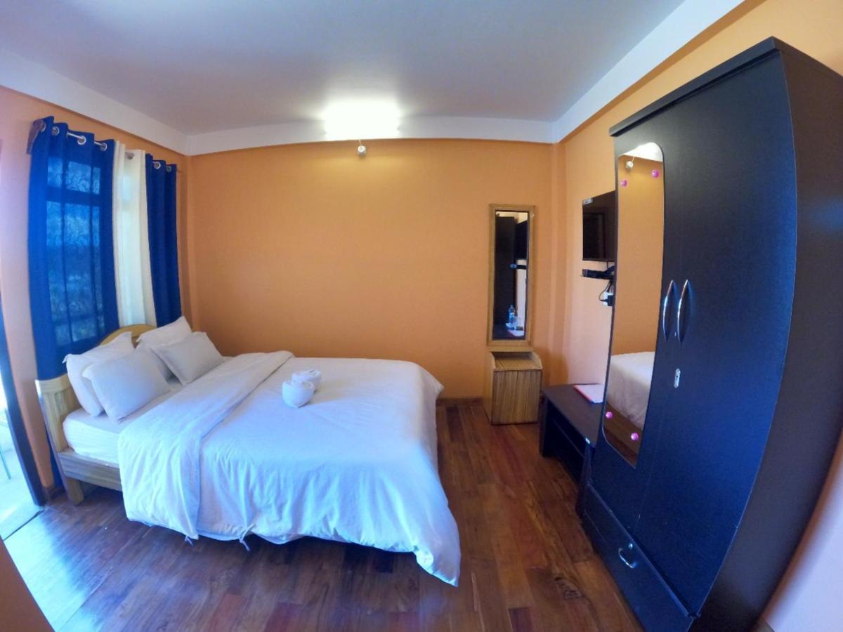 Aurora Guest House Shillong Extérieur photo
