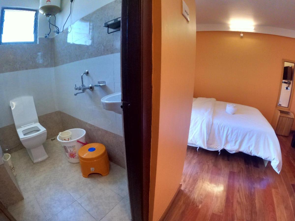 Aurora Guest House Shillong Extérieur photo