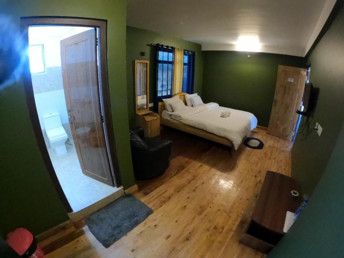 Aurora Guest House Shillong Extérieur photo