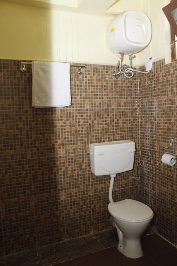 Aurora Guest House Shillong Extérieur photo
